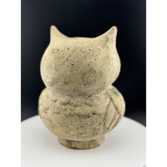 Funky Ceramic Owl Tealight Holder - Picture 4 of 8